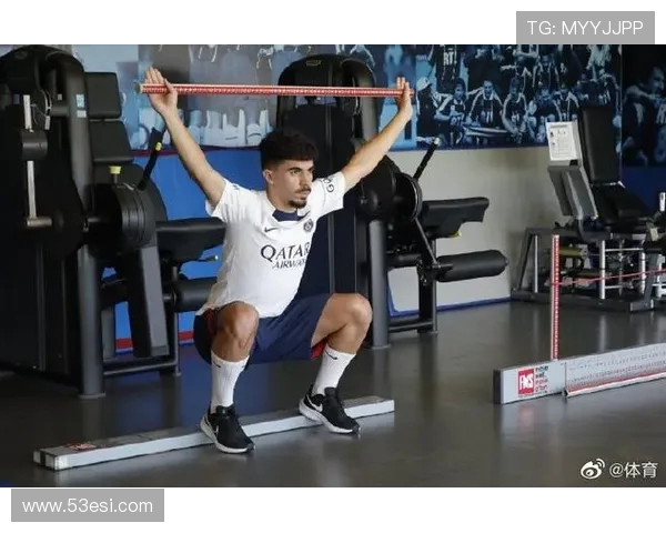 法甲球员训练进展曝光：体能测试与战术适应情况