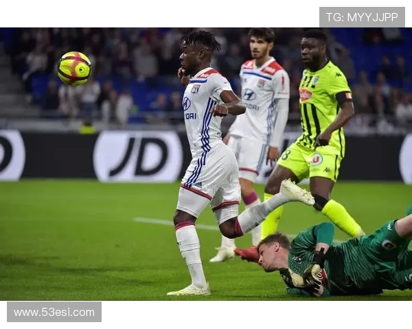 法甲球队夏季集训表现:法甲球队在夏季集训中的表现与准备情况 法甲球队夏季集训表现:法甲球队在夏季集训中的表现与准备情况