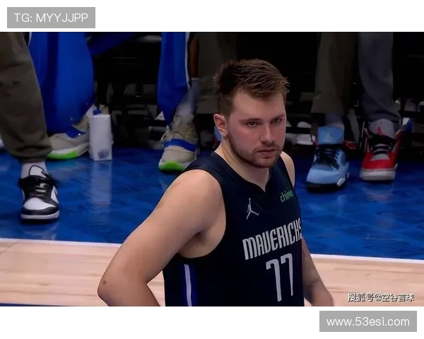 克莱伯半场犯规频繁仅得5分1篮板球队需加强防守策略